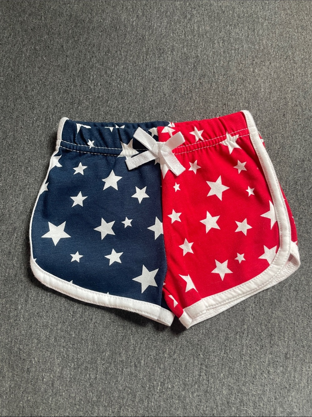 Girls' Star-Print Red & Navy Athletic Shorts with Bow